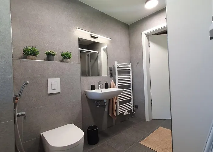 Appartement Leny, *
